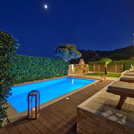 Villa Chrissiida