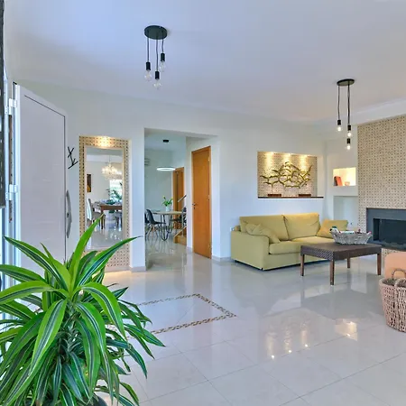 Villa Chrissiida Ialysos (Rhodes)