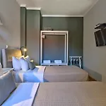 Chrissiida Villa