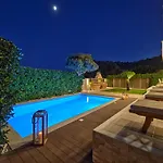 Villa Chrissiida